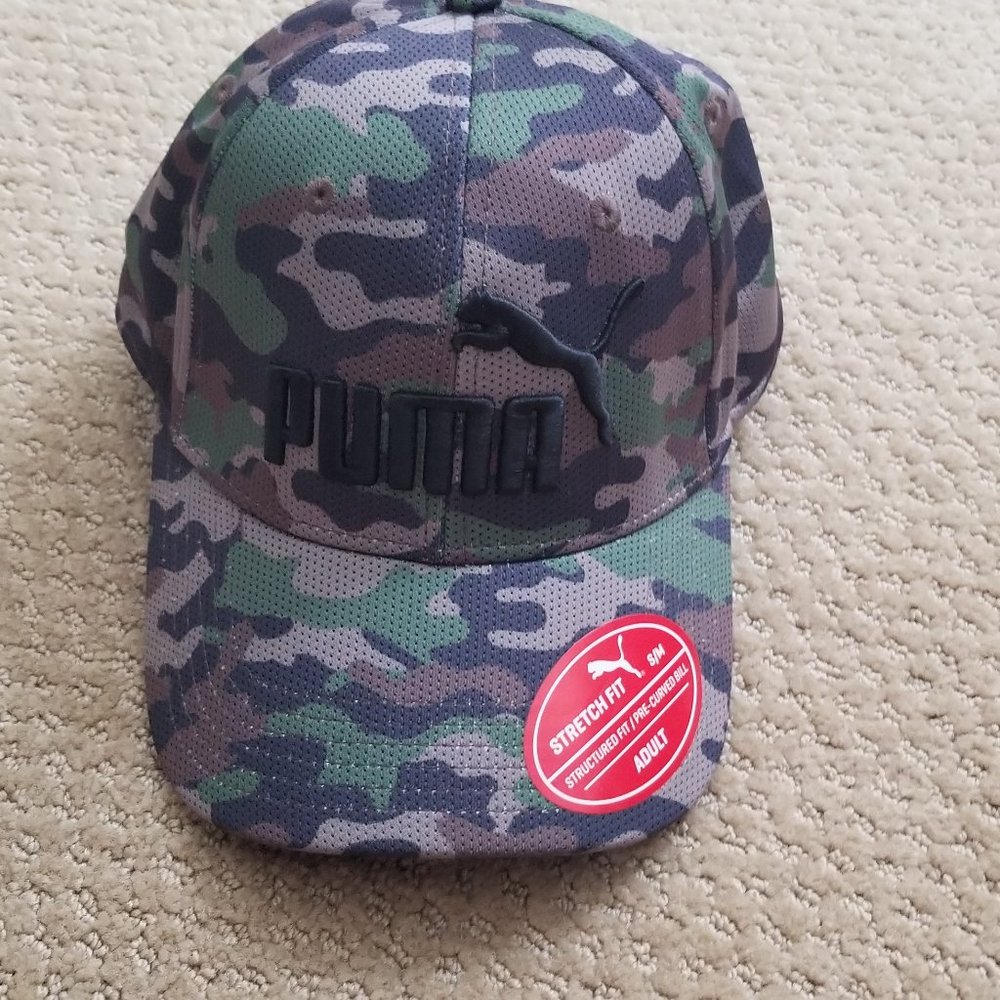 **NWOT** Puma Camo Hat Size Small/Medium